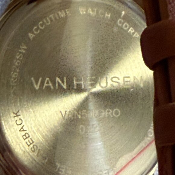 Van Heusen Men's Chrono Watch - Navy / Silver With Brown Band - Picture 4 of 5